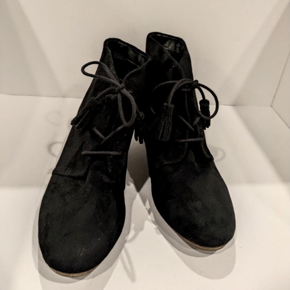 Dr Scholl's Tassel Tie Black Wedge Booties